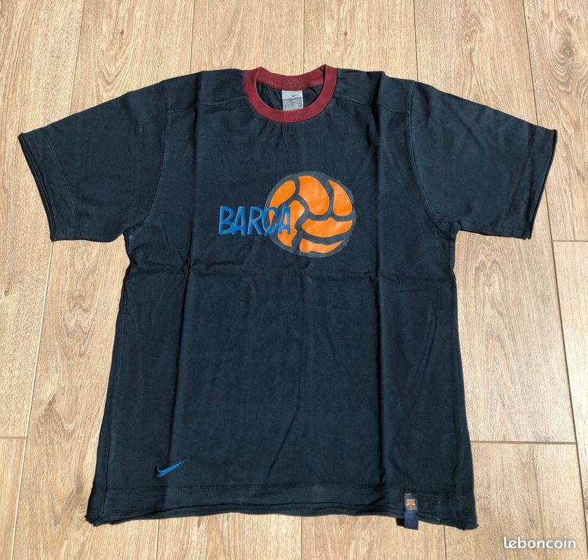 T-shirt bleu motifs Barça - Junior - Barça Official Spotify Camp Nou