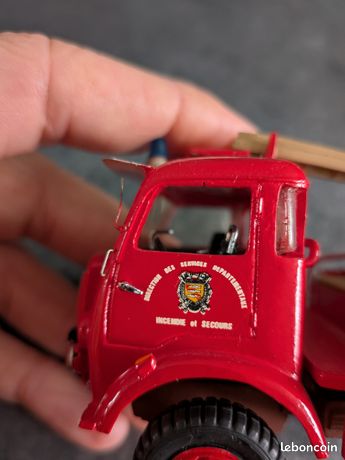 Berliet FF 4x4 Pompiers IXO/HACHETTE