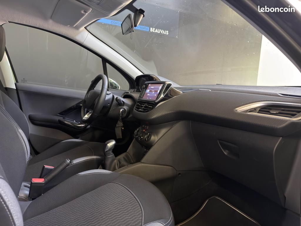 PEUGEOT 208 1.2l VTI 82ch Style 1ère Main Courroie de Distribution Faite Roue de Secours Capteur (image 21)
