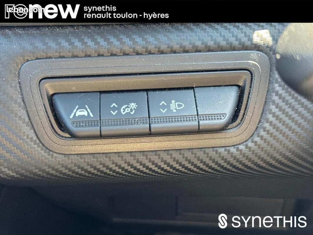 Renault Captur E-Tech 145 - 21 R.S. Line (image 23)