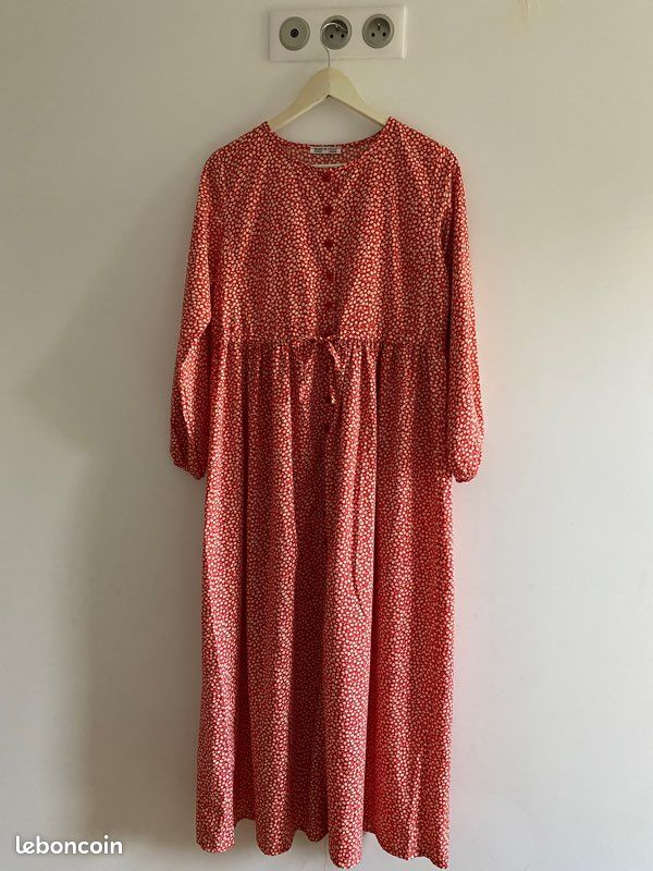 Robe maxi longue fluide rouge petites fleurs blanches T44 quasi neuve (image 1)