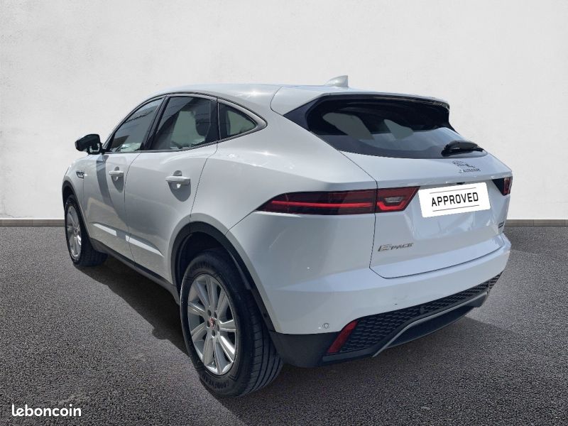 Jaguar E-Pace 2.0D 150ch S (image 7)