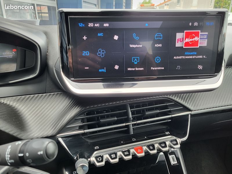 Peugeot 2008 1.2I HYBRID - 136 BV E-DCS6 ALLURE (image 8)