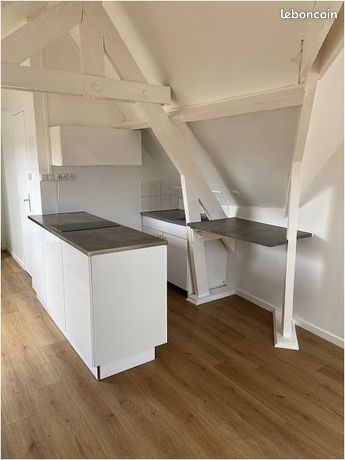 Studio 1 pièce 21 m²