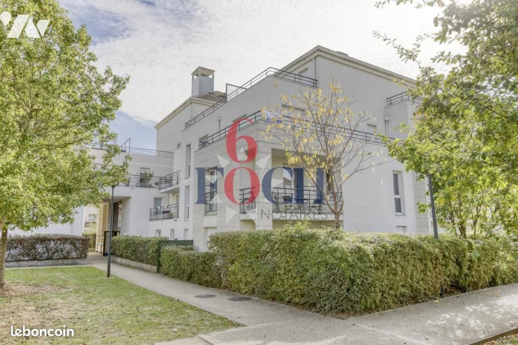Appartement 5 pièces 104 m² · à Montigny-le-Bretonneux · 104 m² · 414 750 €