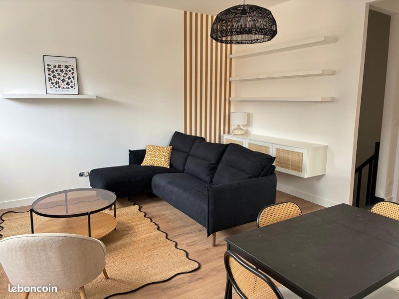 Appartement 3 pièces 51 m² · à Roubaix · 51 m² · 1 050 €