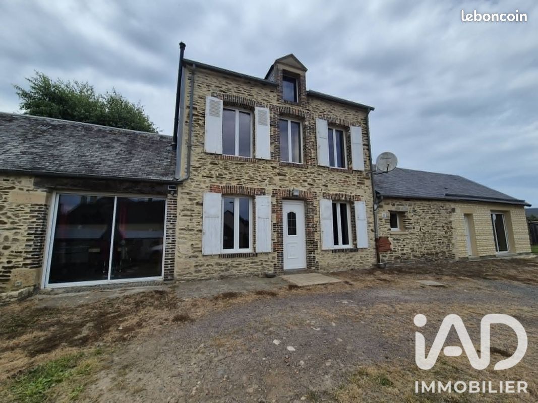Maison 4 pièces 130 m² · à Le Molay-Littry · 130 m² · 273 000 €