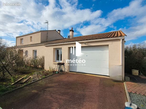 Propriété 6 pièces 153 m²