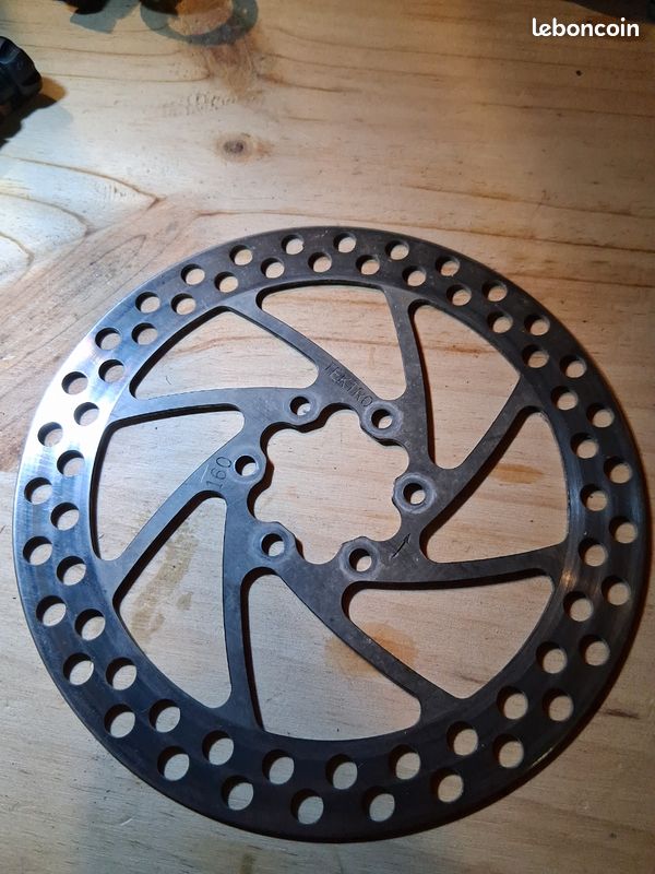 Disque de frein VTT Tektro 160 mm Équipements vélos