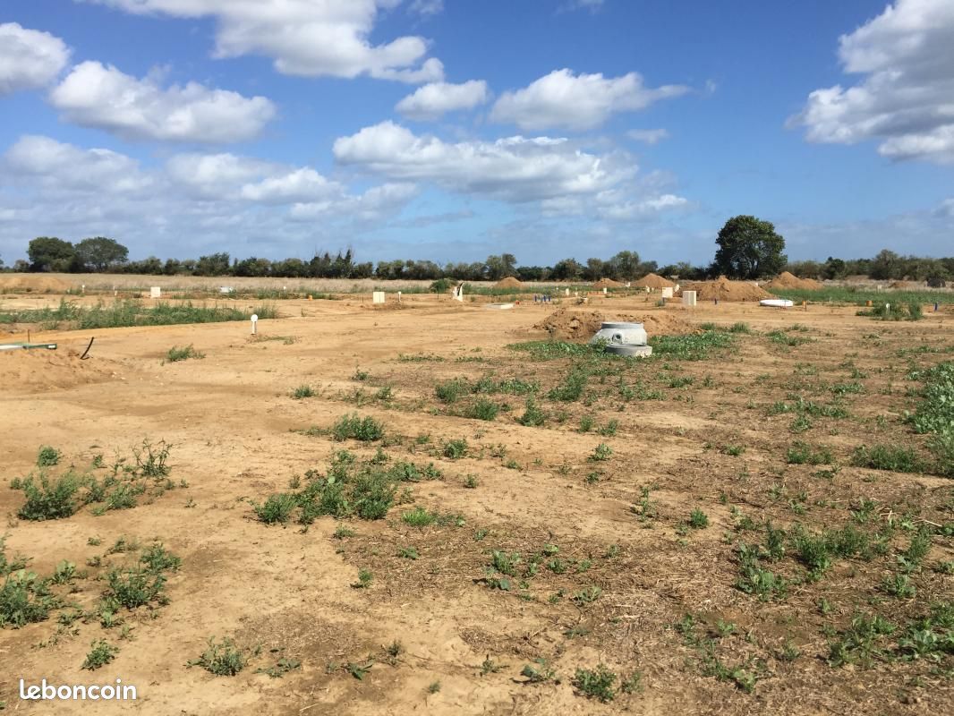 Terrain 310 m² · à Saint-Martin-de-May · 79 500 €
