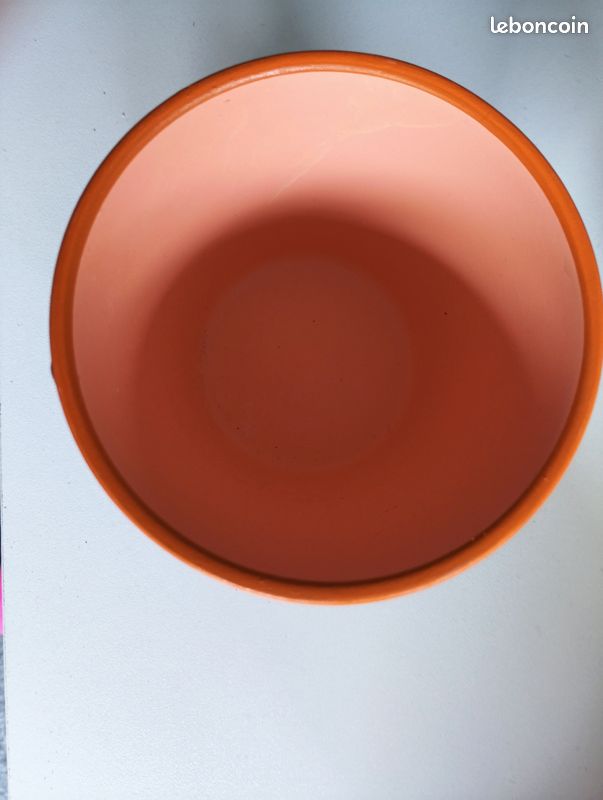 Petit pot en terre (image 2)