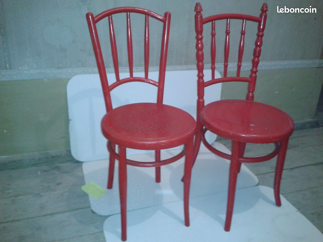 Chaises KOHN et FISCHEL (image 1)