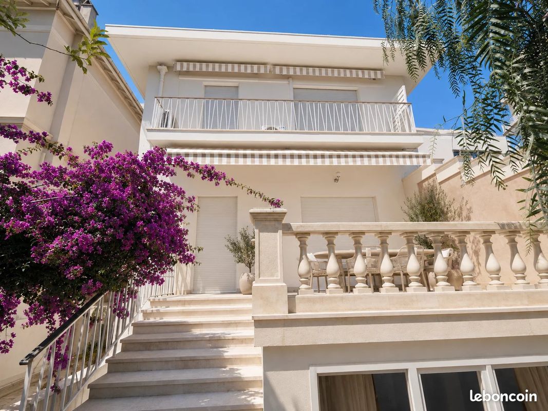 Maison 8 pièces 210 m² · à Cannes · 210 m² · 1 276 000 €