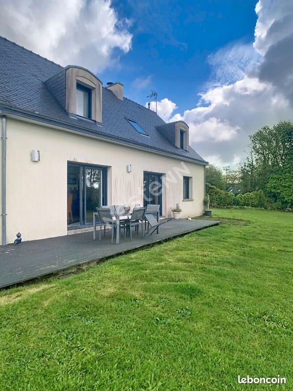Maison 5 pièces 119 m² · à Saint-Évarzec · 119 m² · 1 175 €