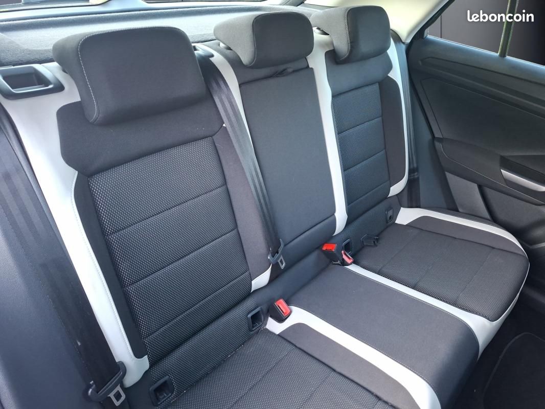 Volkswagen T-Roc 2.0 Tdi 150 ch Carat 4motion Dsg Bva Start-stop /Distri ok/Suivi complet/Croffre... (image 12)