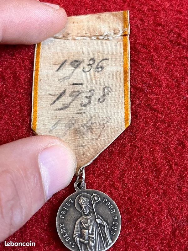 Médaille religieuse ancienne - Vierge de Lourdes - Double face