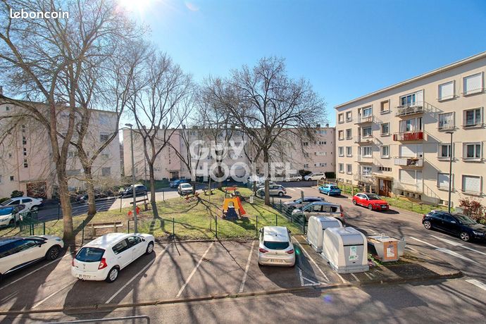 Appartement 4 pièces 64 m²