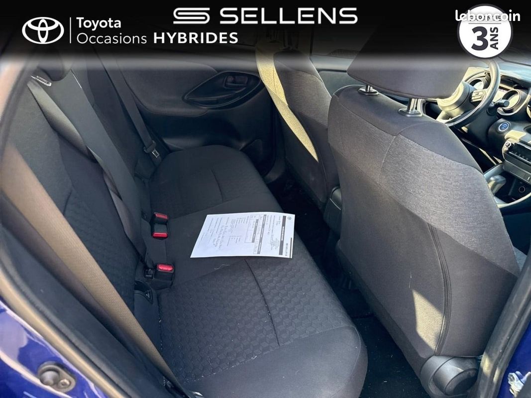 Toyota Yaris 116h Design 5p (image 7)