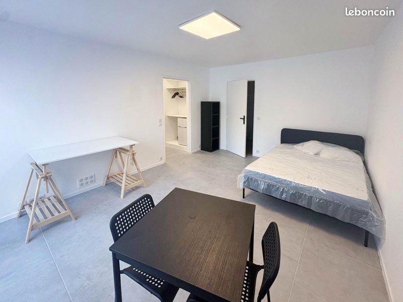 Appartement 1 pièce 30 m² · à Paris · 30 m² · 1 350 €