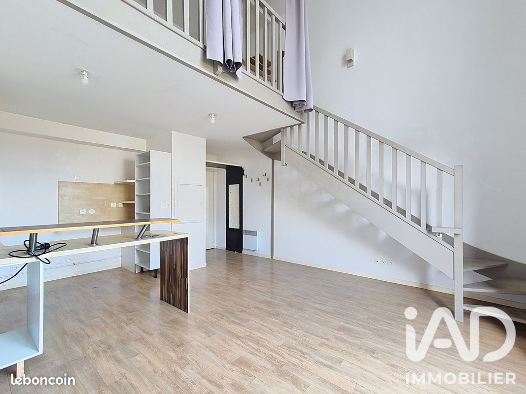 Appartement 2 pièces 43 m² · à Corbeil-Essonnes · 43 m² · 120 000 €