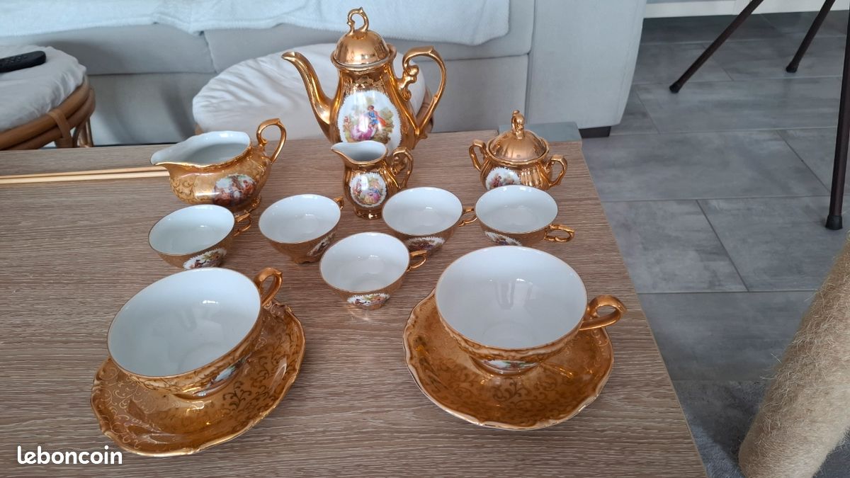 Service a café ancien (image 2)