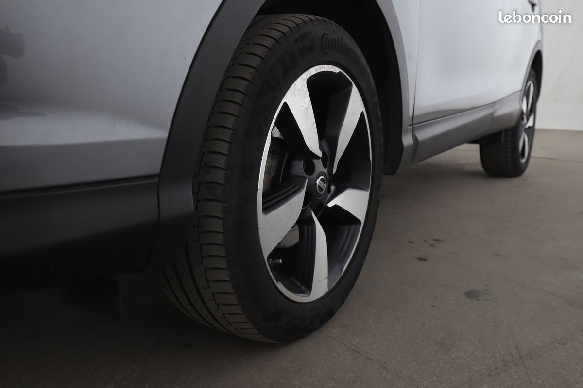 Nissan Qashqai 1.2 DIG-T Connect Edition 115 ch (image 23)