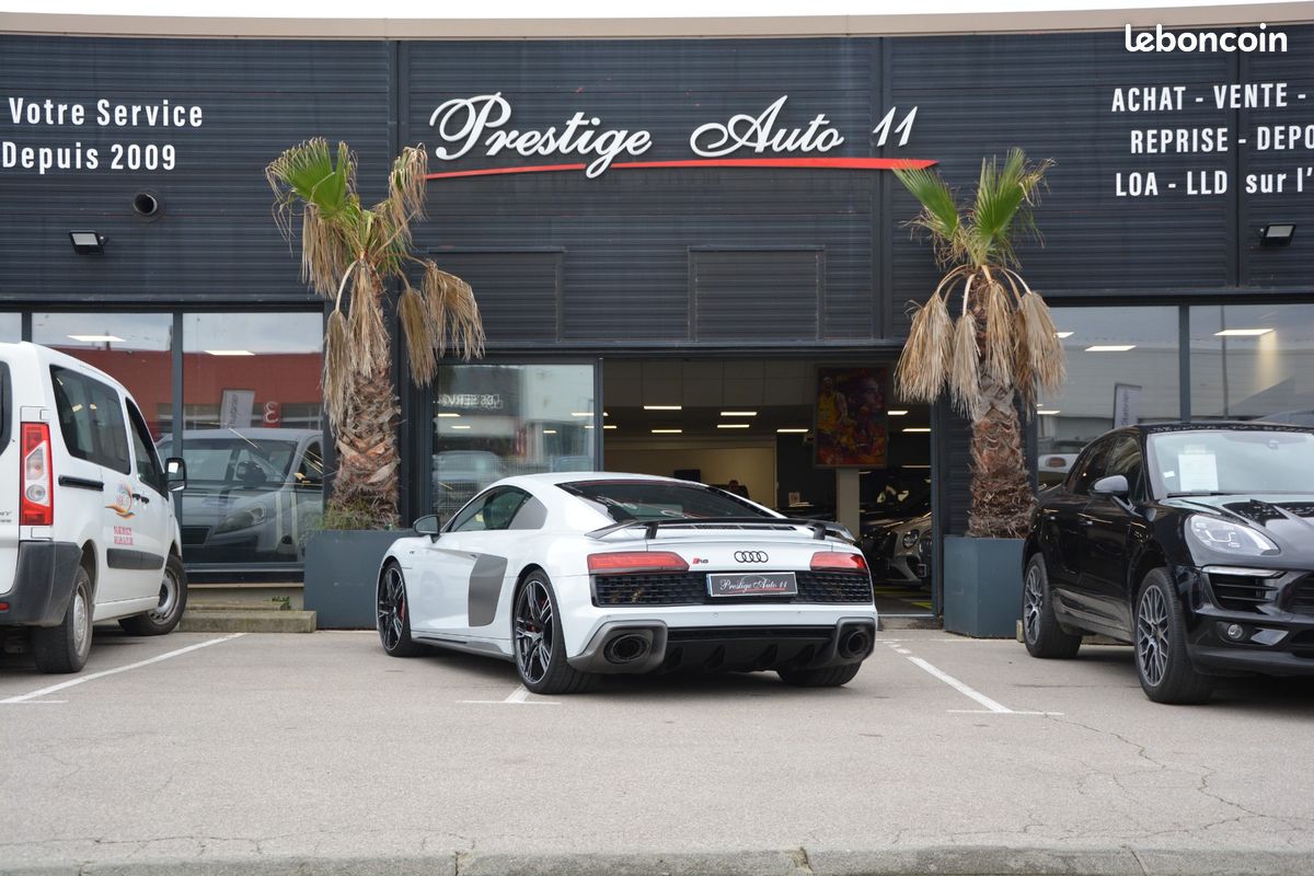 Audi R8 620 CV V10 Performance LOA 1 299 Euros Par mois Sièges Recaro Carbon Interieur et Moteur Gris Suzuka V 10 (image 16)