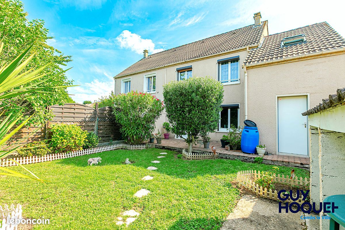 Maison 5 pièces 87 m² · à Lieusaint · 87 m² · 284 000 €