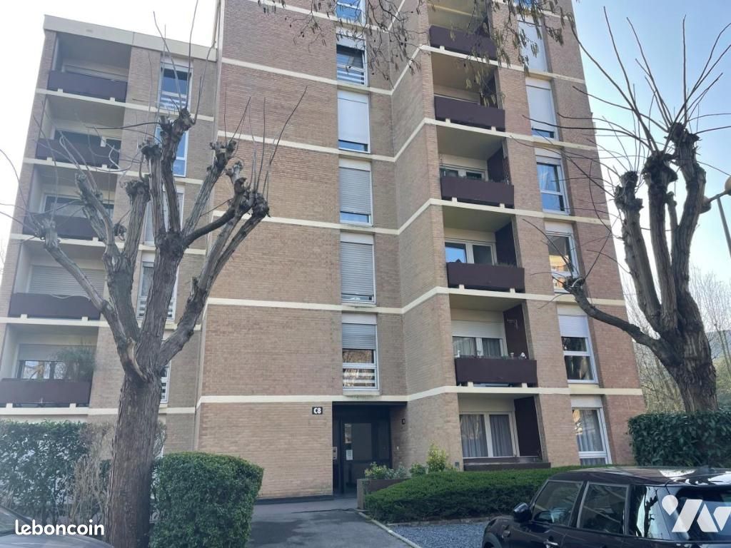 Appartement 86 m² · à Valenciennes · 86 m² · 955 €