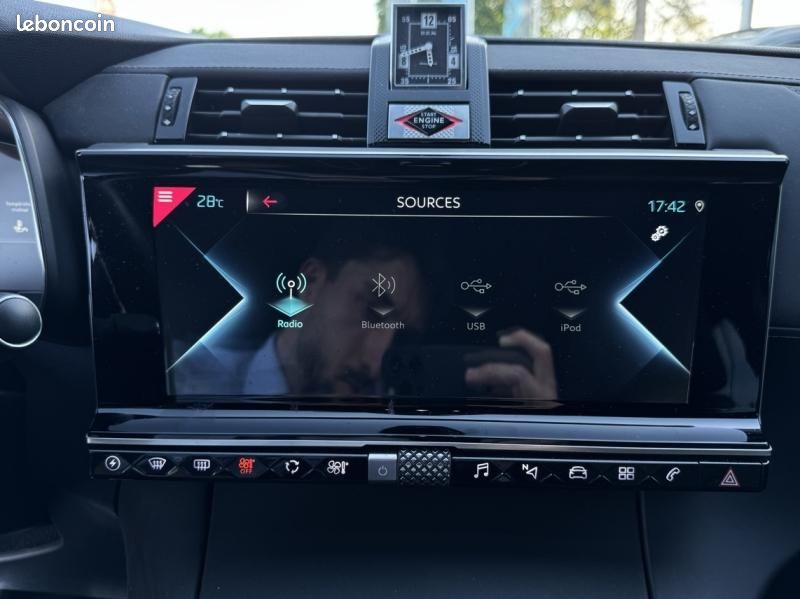 Ds DS 7 Crossback E-TENSE 4x4 300 Rivoli (image 32)