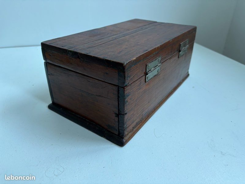Boîte ancienne en bois (image 4)