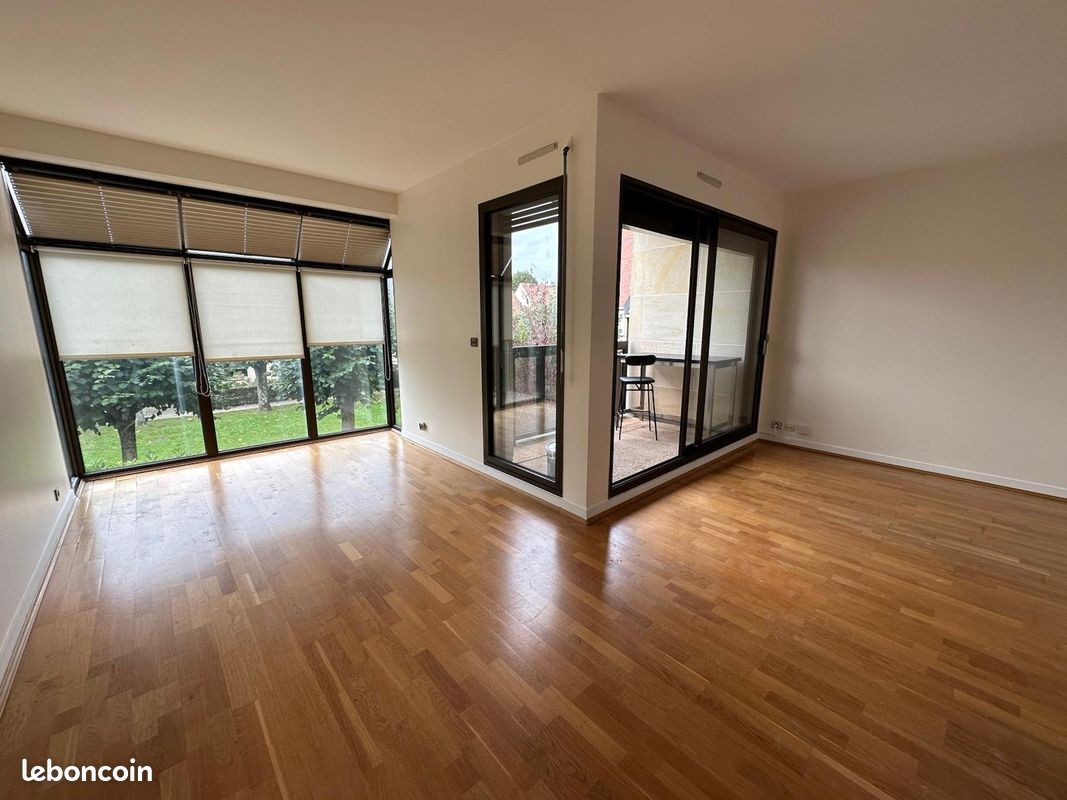 Appartement 2 pièces 55 m² · à Maisons-Laffitte · 55,4 m² · 1 550 €