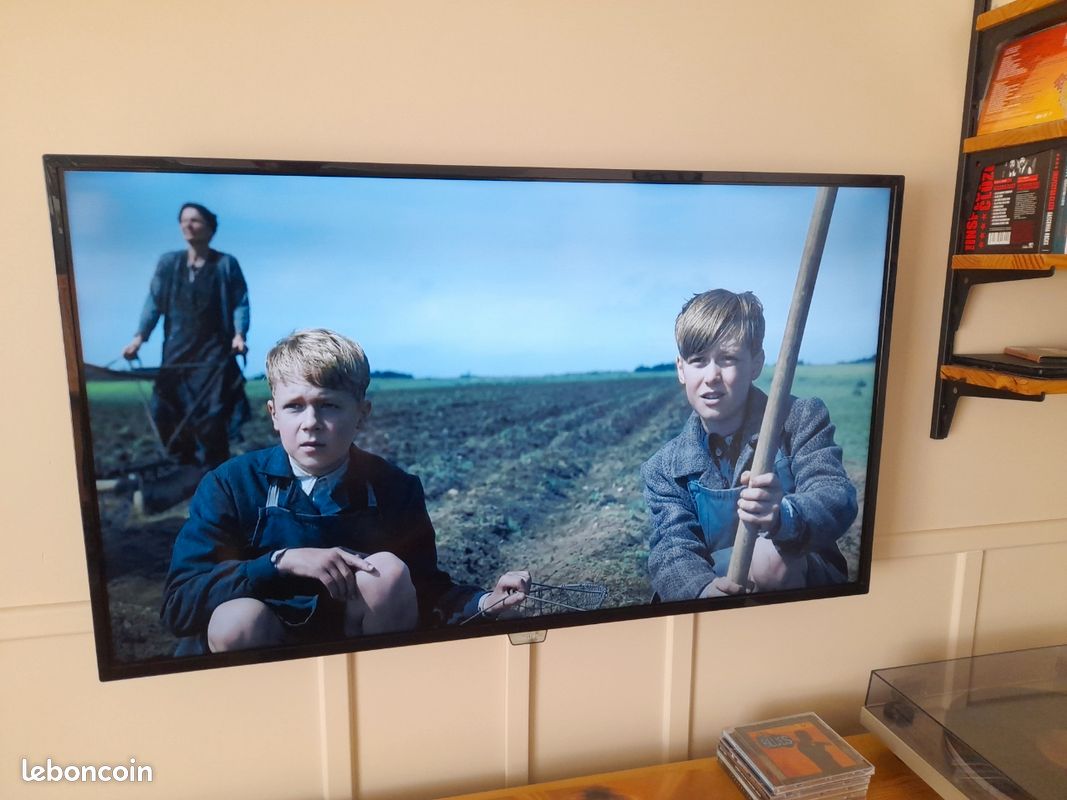 TV Phillips 40 pouces HDMI et peritel (image 1)