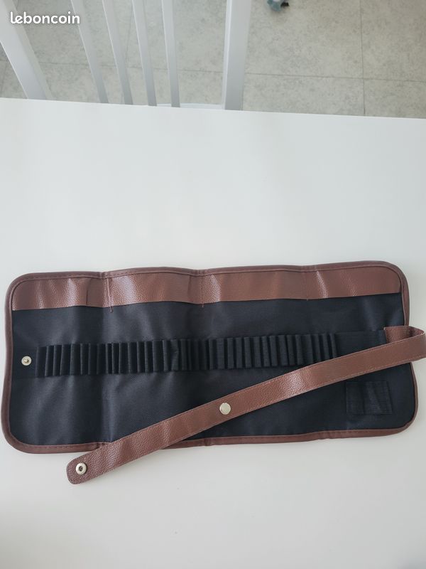Fourniture scolaire et bureau (image 8)