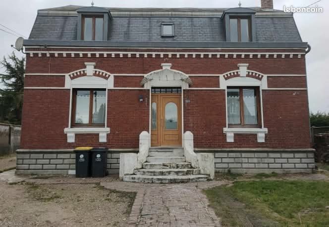 Maison 8 pièces 160 m² · à Pozières · 160 m² · 205 000 €