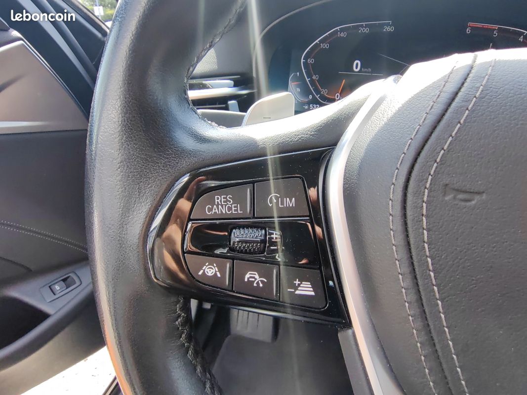 BMW Série 5 TOURING (G31) 530D XDRIVE 265 LUXURY TOIT PANO - GARANTIE 12 MOIS (image 25)