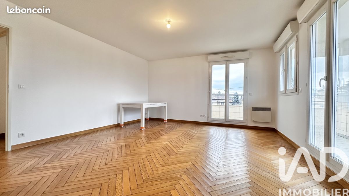 Appartement 3 pièces 69 m² · à Pontault-Combault · 69 m² · 1 450 €