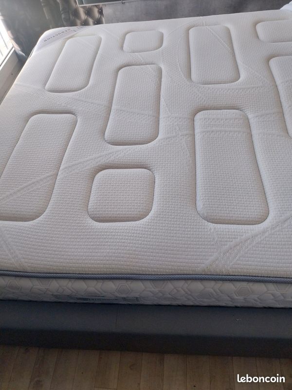 Matelas et sommier 169/2m (image 1)