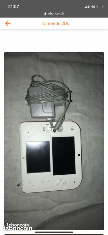 Nintendo 2DS (image 3)