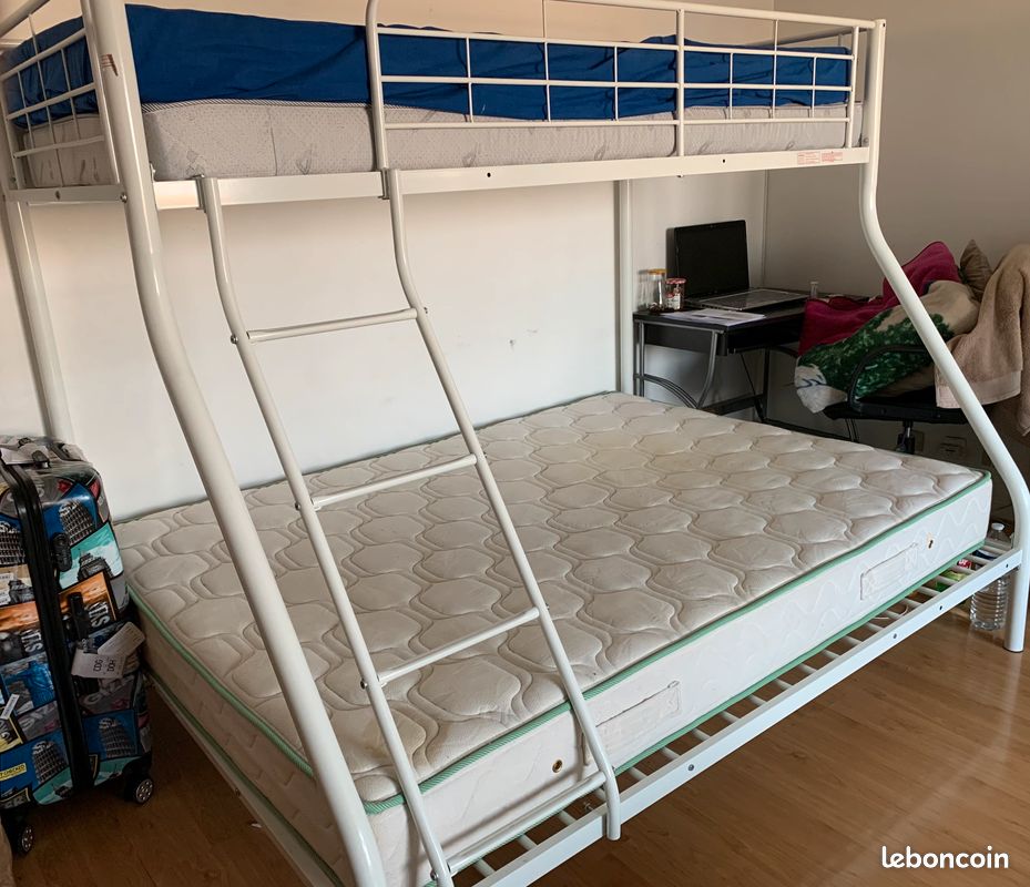 Lit superposé avec matelas (image 1)