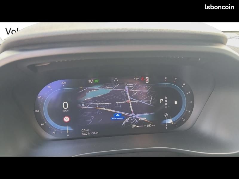 Volvo XC40 B4 197ch Ultimate DCT 7 (image 18)