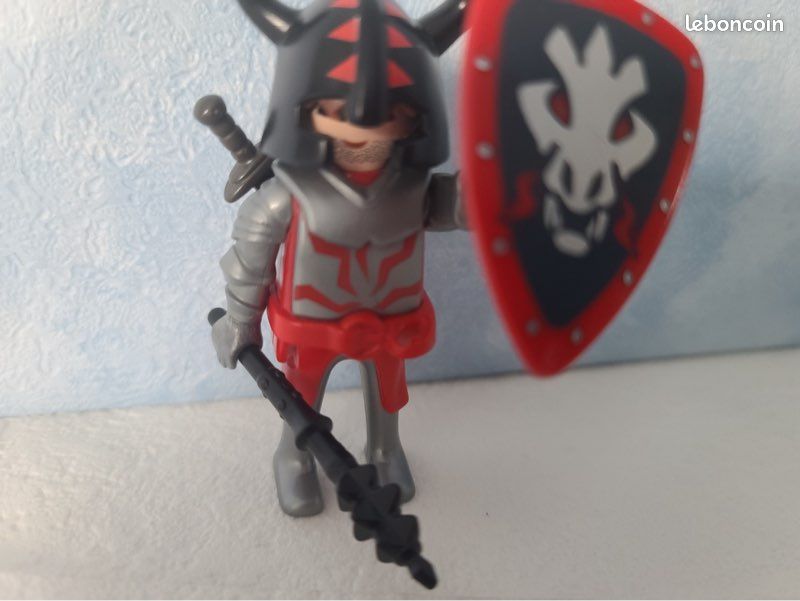 3 chevaliers Playmobil 7975 (image 3)