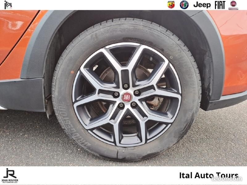 Fiat Tipo Cross 1.5 FireFly Turbo 130ch S/S Plus Hybrid DCT7 MY22 (image 11)