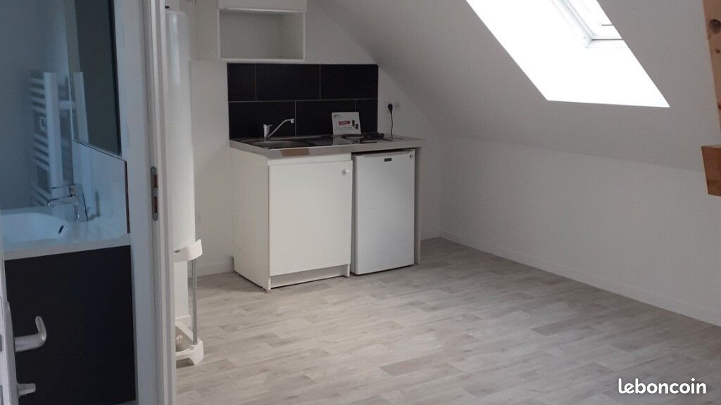 Appartement 1 pièce 18 m² · à Estrées-Saint-Denis · 18 m² · 385 €/mois