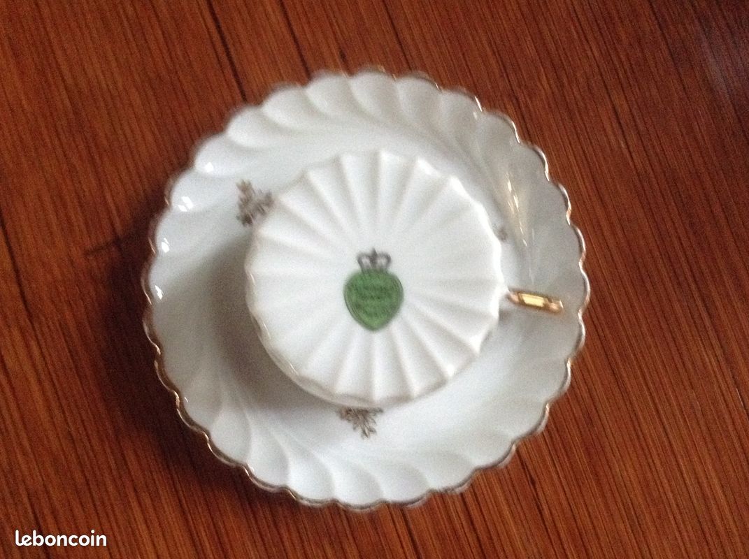 6 Tasses en Porcelaine de Limoges année 50 (image 2)
