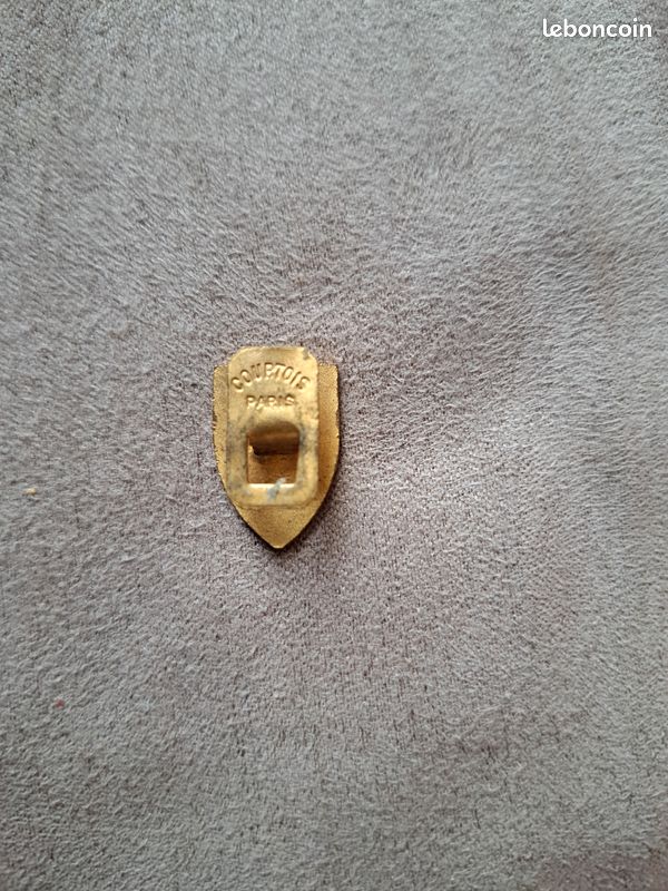 Paire d'anciennes insignes / boutonnières, Union Fédérale anciens