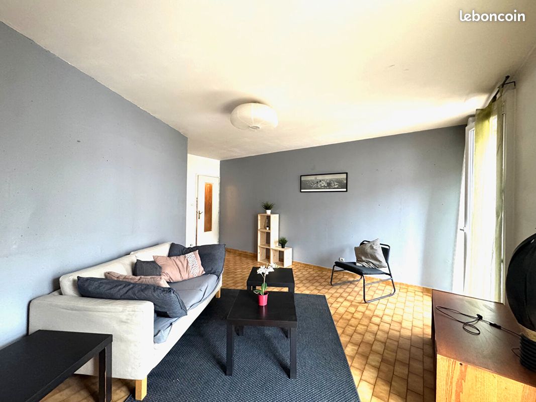 Appartement 3 pièces 68 m² · à Aix-en-Provence · 68 m² · 1 038 €/mois