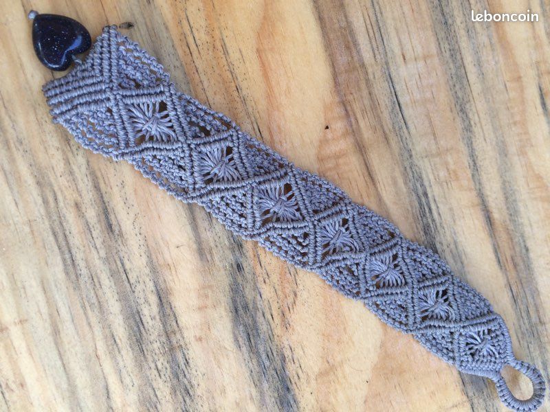 Bracelet (image 2)