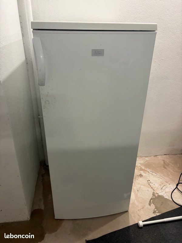 Frigo congélateur Faure (image 1)