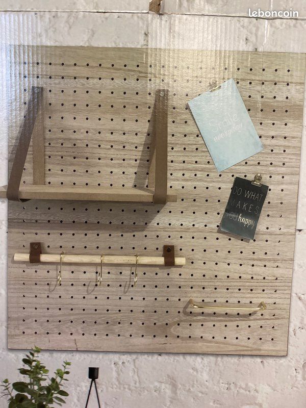 Tableau perforé pour bureau (image 3)
